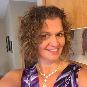 Meet your Posher, Kara