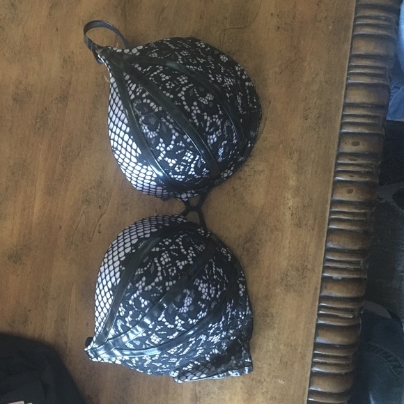 Victoria secret bombshell bra