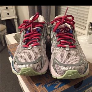 Brooks running shoes, never worn