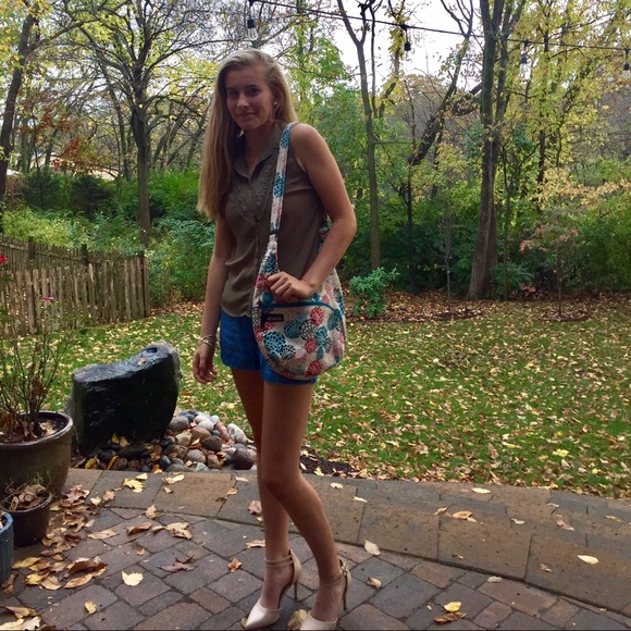 Kavu Floral Purse
