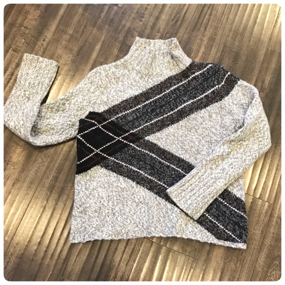 CITY DKNY pullover sweater - Picture 3 of 4