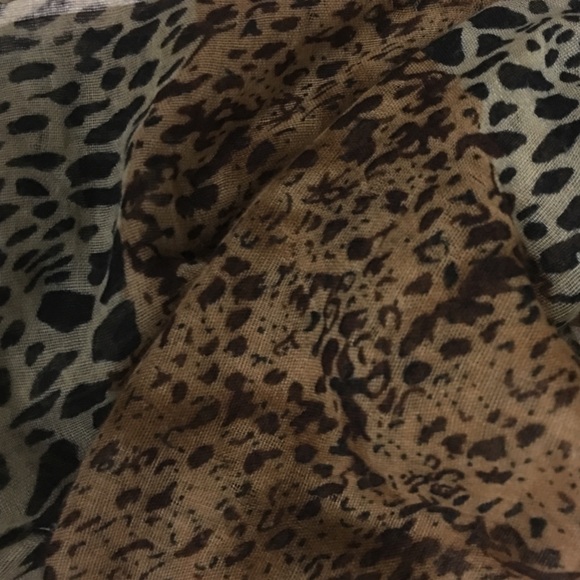 Scarf - Picture 2 of 2