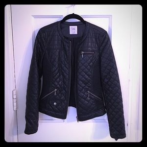 🍂🍁SALE!!!!🍁🍂Zara Faux Leather Jacket - SMALL