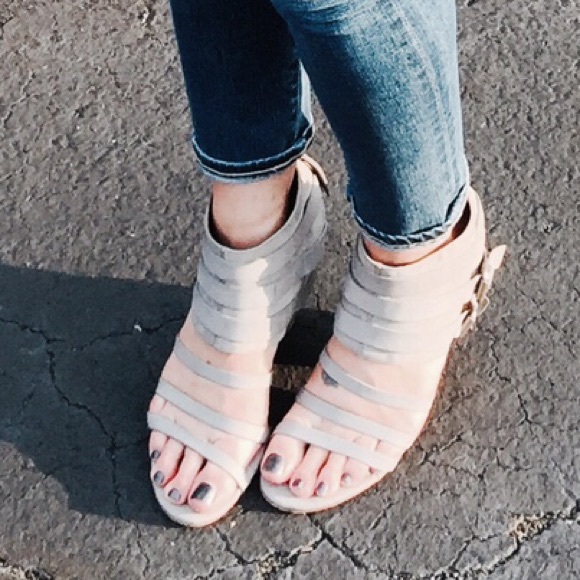 Italian Gray Leather Heels