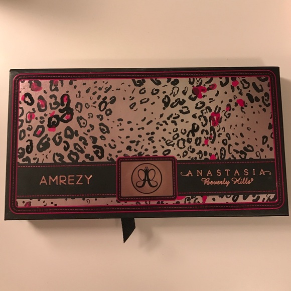 Amrezy Anastasia Beverly Hills palette