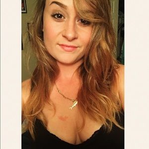 Meet your Posher, Gina