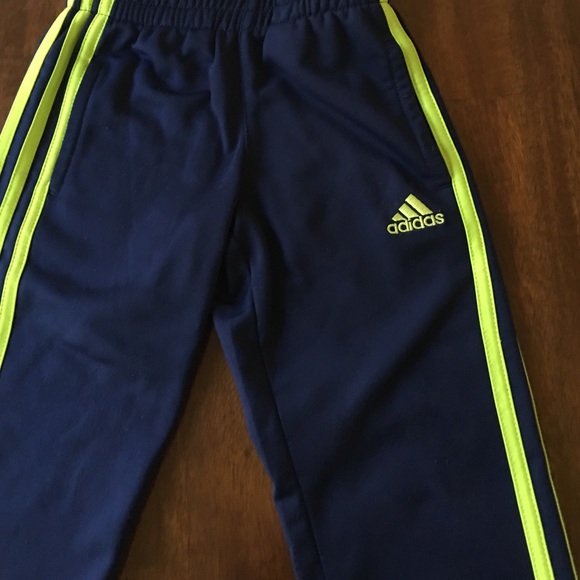 Sold in a bundle - Picture 3 of 3