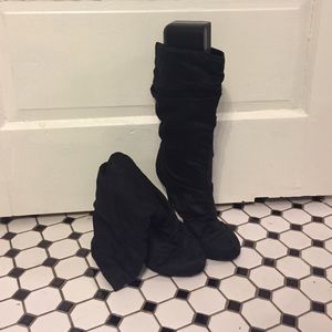 Black Heeled Boots