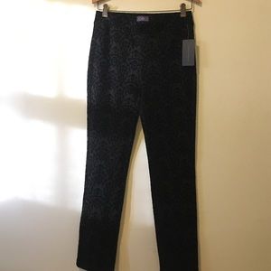 Black pants with velvet fleur de le design