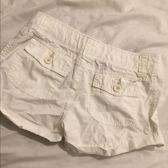 Shorts - Picture 2 of 3