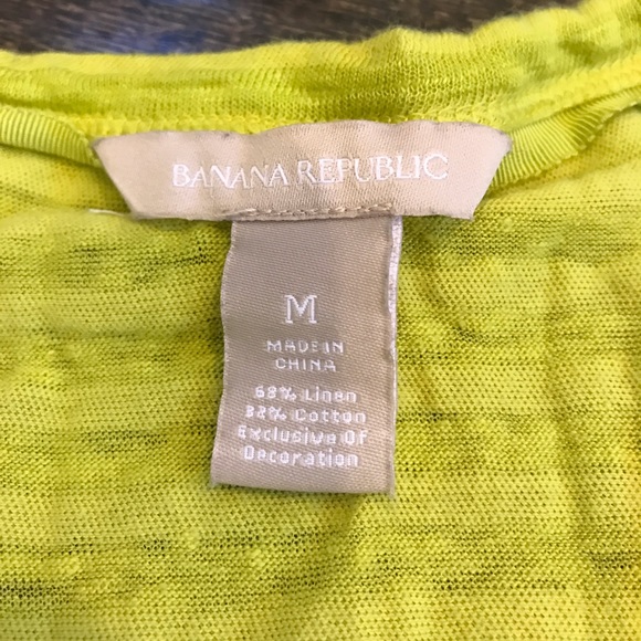 🎈SALE🎈$18✂️Banana Republic top t-shirt size:M - Picture 2 of 4