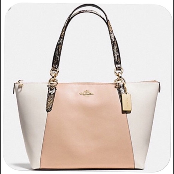 🆕 🛍COACH🛍 Tote - Picture 2 of 4