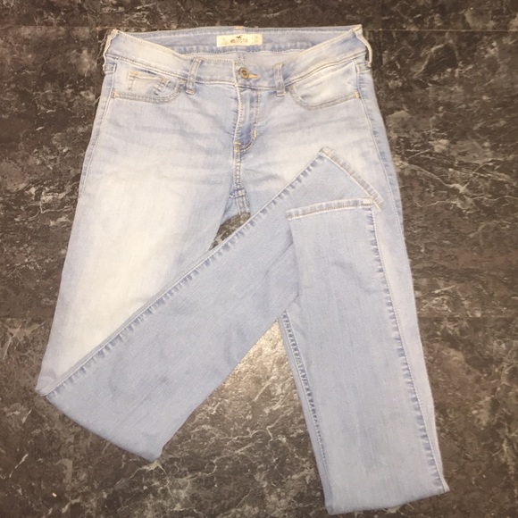 3-LONG light wash jeans/jeggings Hollister