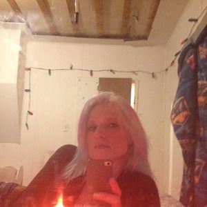 Meet your Posher, Toni