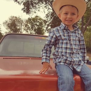 Meet your Posher, Riley