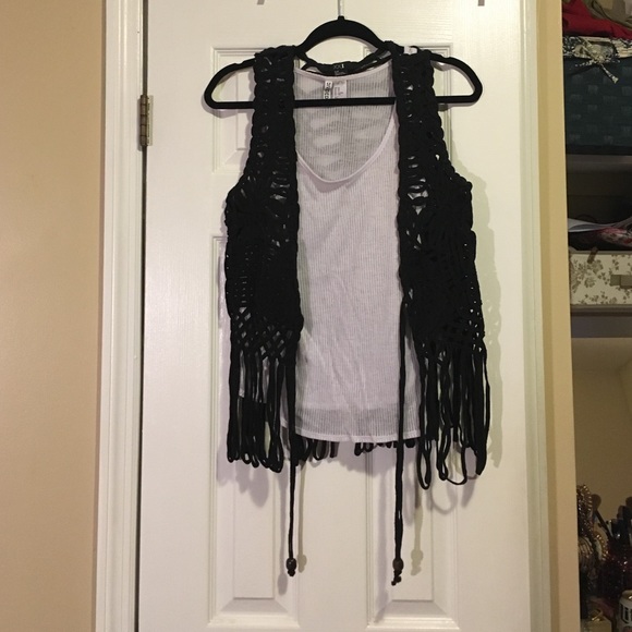 ✨ Black Fringe Vest
