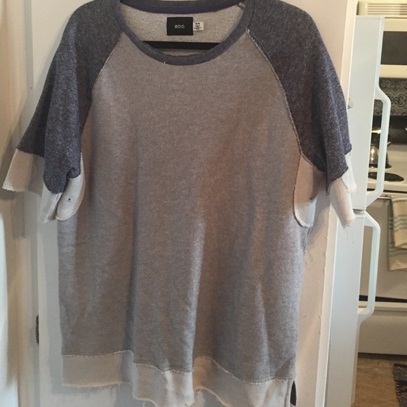 NWOT Urban Outfitters short sleeve sweatshirt