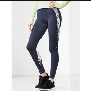 Gfast marble panel leggings