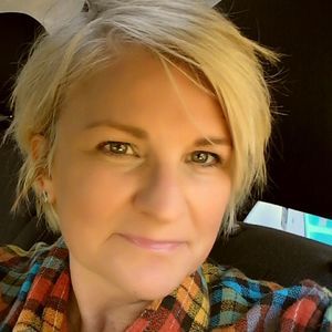 Meet your Posher, Sheila