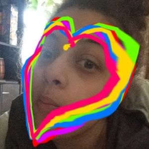 Meet your Posher, Alexandra