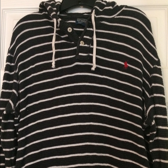 Striped men's hoodie.