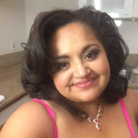 Meet your Posher, Angelica