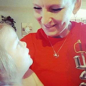 Meet your Posher, Serrina