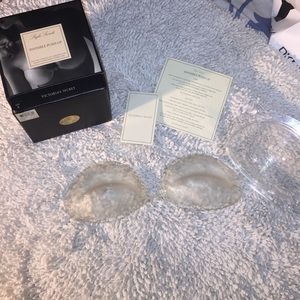 Nubra by Victoria secret