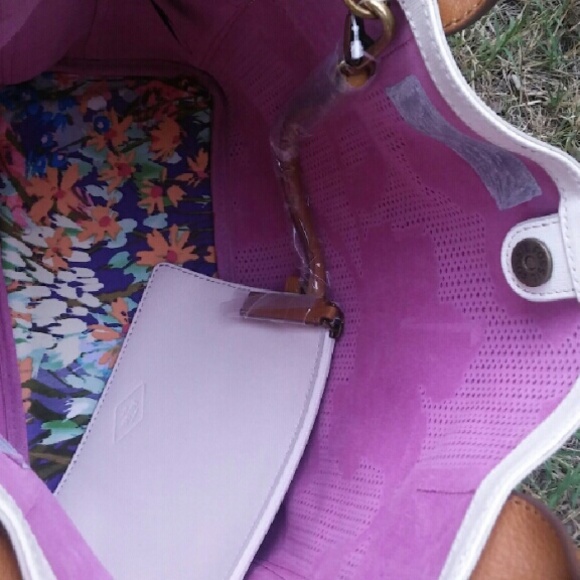 Fossil Coconut Point Emerson Satchel - Picture 3 of 4