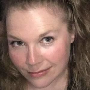 Meet your Posher, Erin o'neill