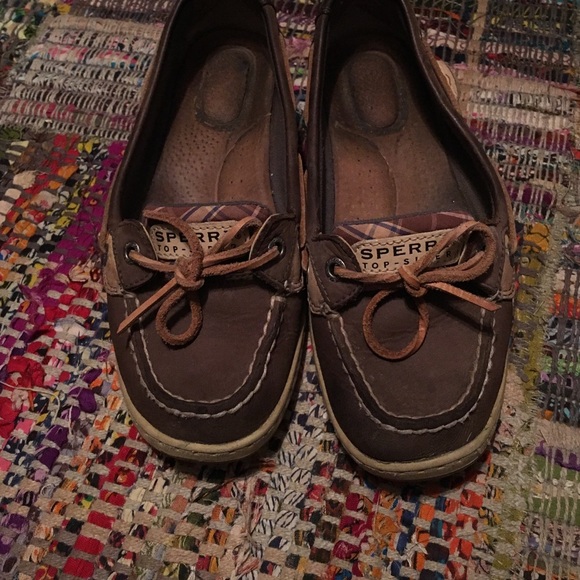 Speedy low top slip ons