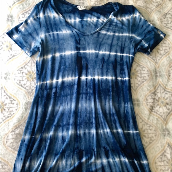 Short Sleeved Tye Dye Dress size medium worn once - Picture 1 of 4