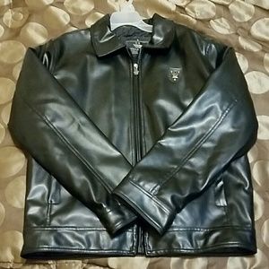 BNWOT mens EA style Italy leather jacket