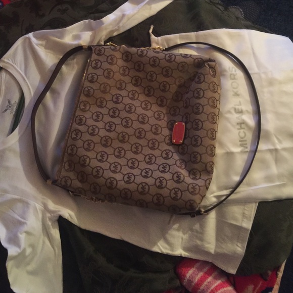 MK 💼!!!❤️ - Picture 3 of 3