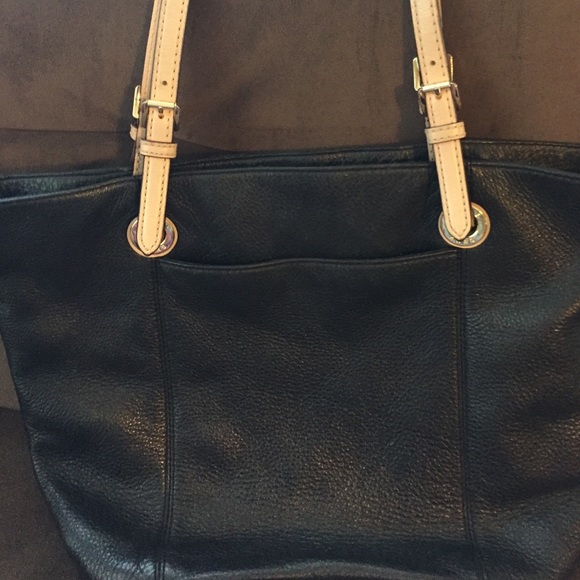 Michael Kors black purse - Picture 2 of 4