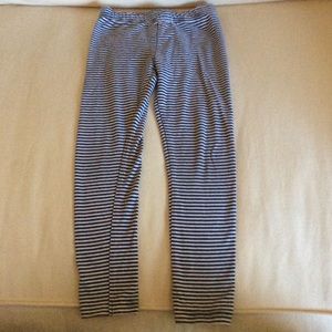 Striped leggings