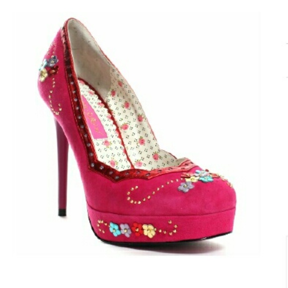 Betsey Johnson Nox Pump Heels Fuchsia 8
