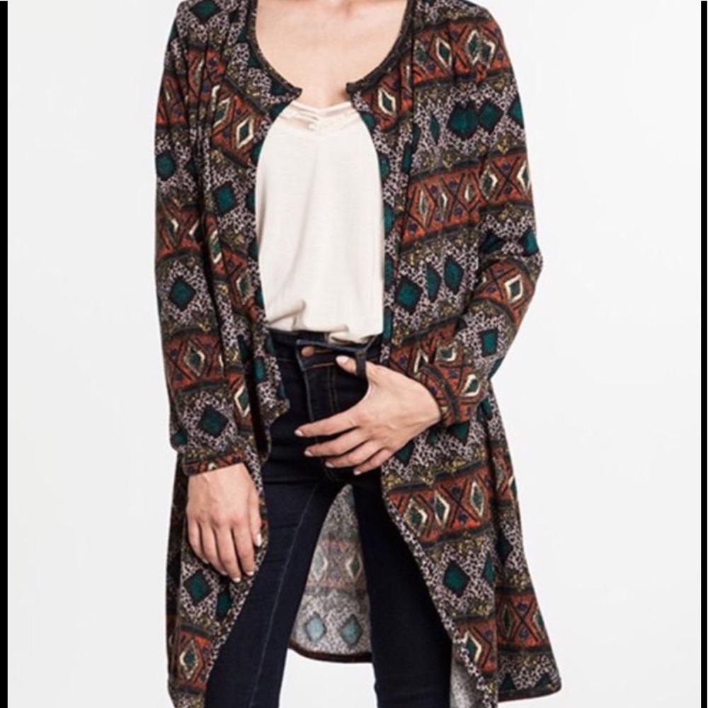 Printed Sweater Shawl