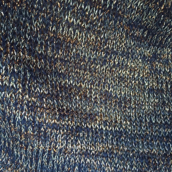 Metallic Sweater - Picture 4 of 4