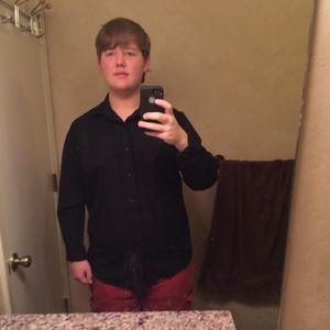 Meet your Posher, Troy