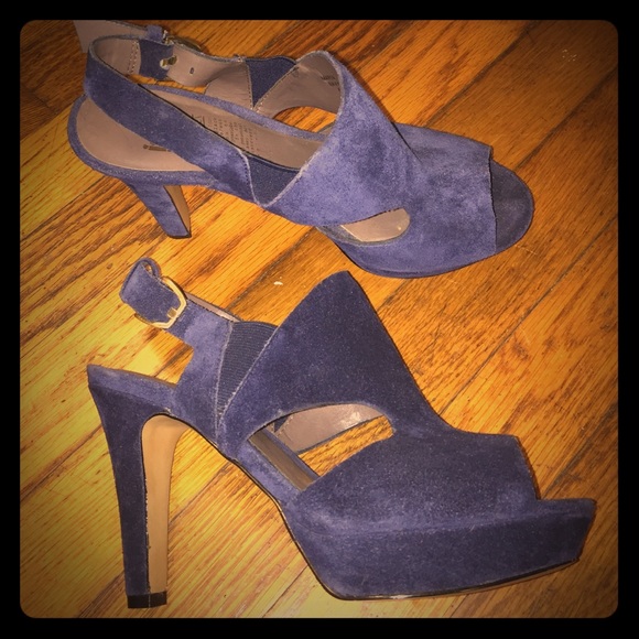 MRKT 💙 Blue suede shoes💙