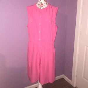 Perfect for the summer. Salmon color dress!