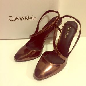 NWOT  4.25" Metallic Heels