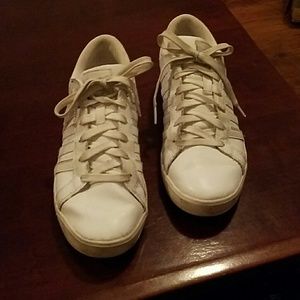 K SWISS tennis shoes size 8 womens