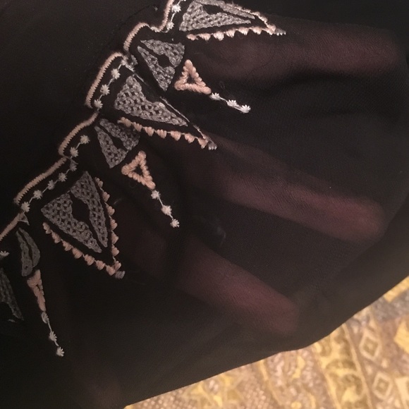 ✨SOLD!✨ House of Harlow romper - Picture 3 of 4