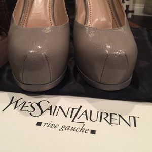 YSL sling back Light grey heels. Great condition.