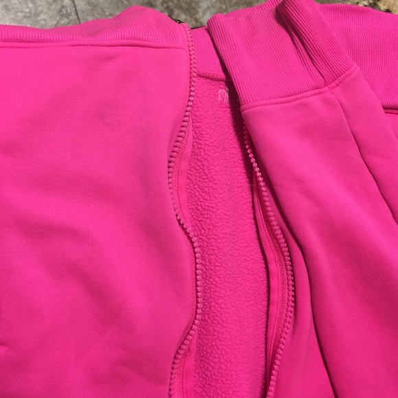 Under armour jacket - Picture 3 of 3