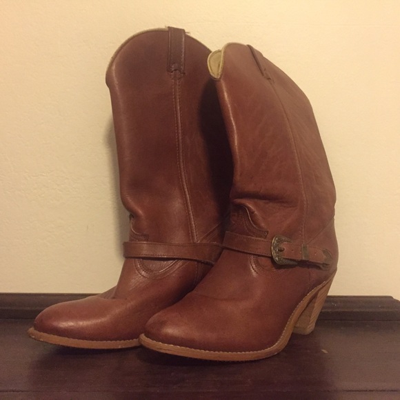 VINTAGE COWGIRL BOOTS
