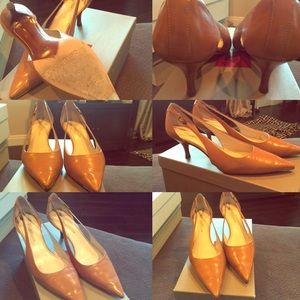 High heeled cute cut out style. Great condition.