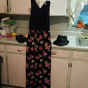 Flowered maxi with crochet design on top.